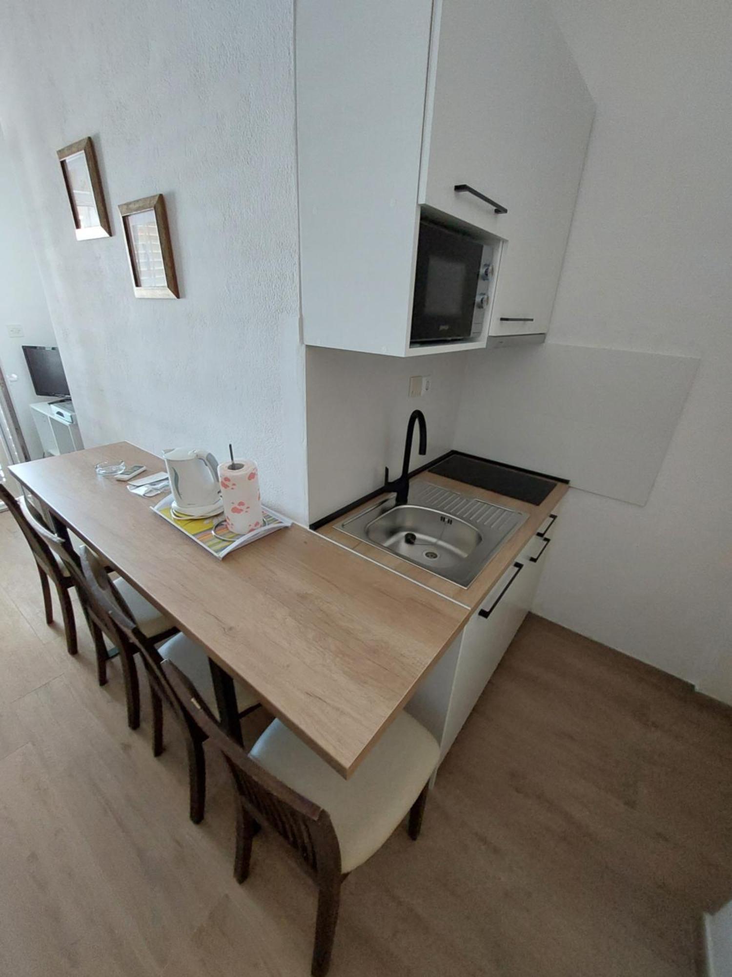 Villa Grozdic Makarska Bilik gambar